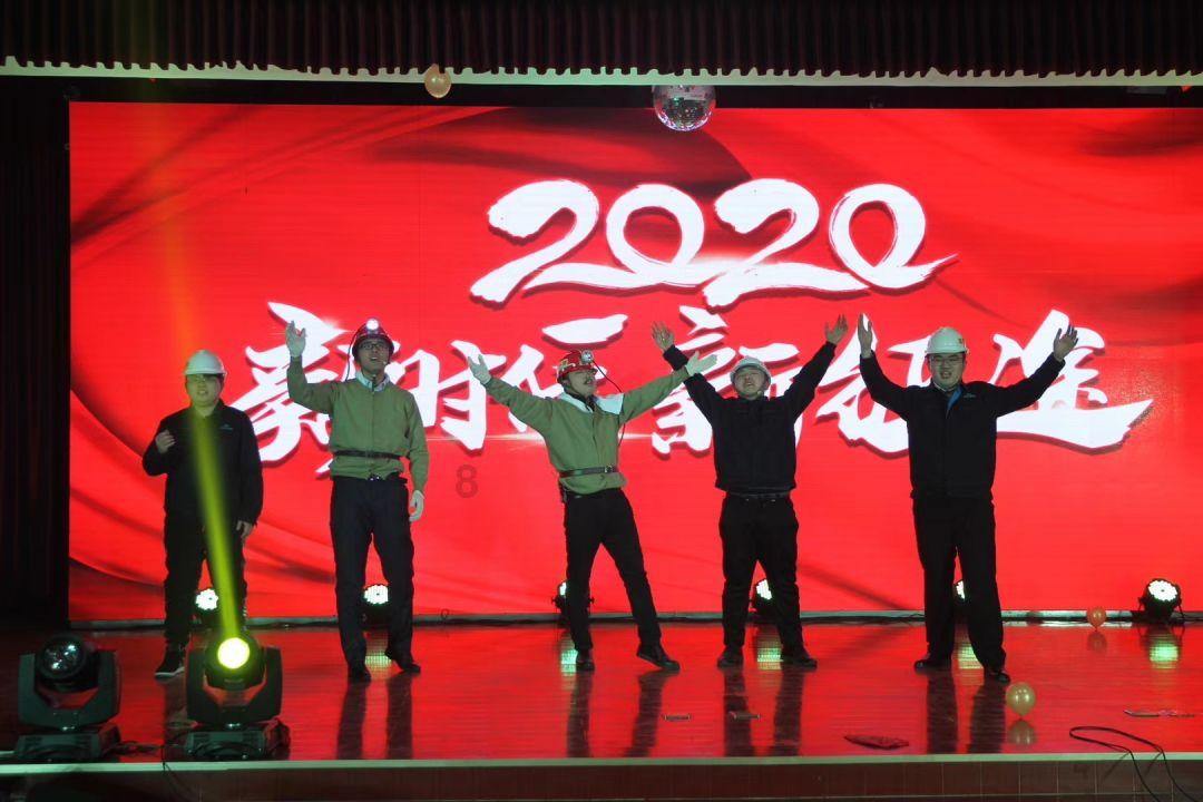 美股看涨声中，市场老兵警告：“现在是科技泡沫2.0”